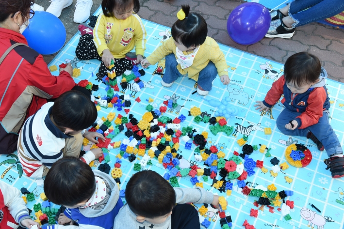 2016년 만석공원에서 열린 어린이날 한마당 (수원시 포토뱅크 김기수) 