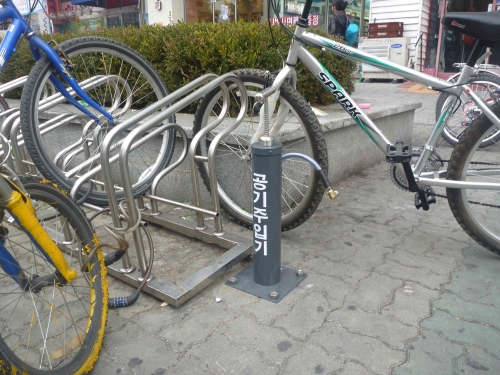 자전거 이용 활성화를 위한 에어펌프 설치 _1