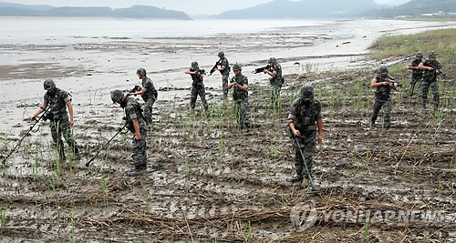 인천 강화군 해안서 목함지뢰 또 발견…이달 3번째_1