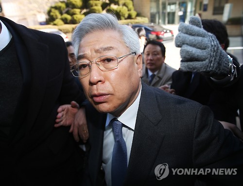 '횡령·배임' 이인수 수원대 총장에 징역 3년 구형_1