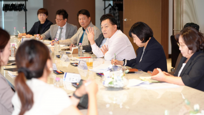  글로벌축제·케이(K)-컬처로드 세미나 열고, 수원화성 3대 축제의 발전방향 모색