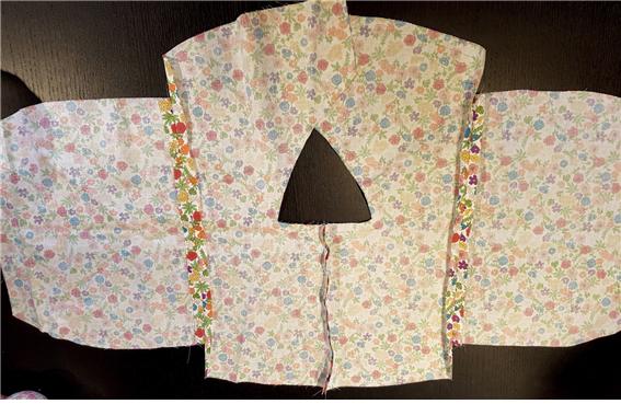 요즘 만들고 있는 딸아이의 돌한복