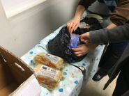 지역아동센터에 간식 전달