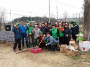 사랑의 감자심기 참여자들