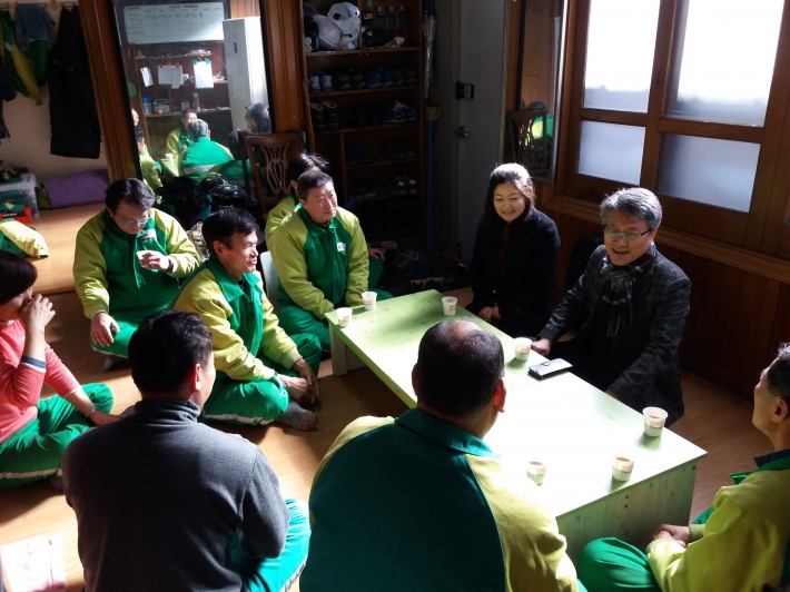 권선1동 환경관리원과의 소통간담회