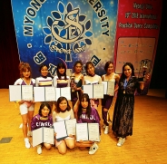 우수상을 수상한 방송댄스팀원들