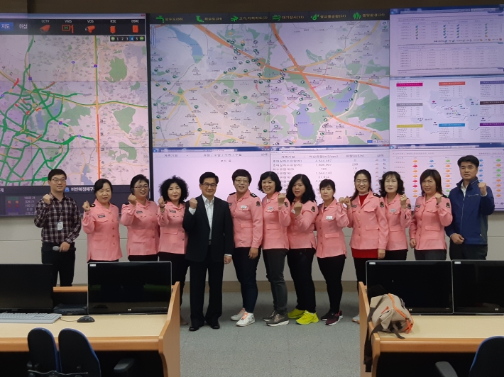 팔달구 여성지원민방위대, 도시안전통합센터 견학