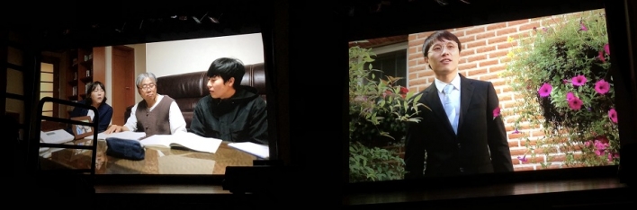 좌측은 박동일 감독의 출연작 한글수업한장면, 우측은 박동일감독의 연출 상 한 남자의 한장면