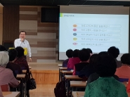 송영완 영통구청장은 노인들의 입장에서 노년에 