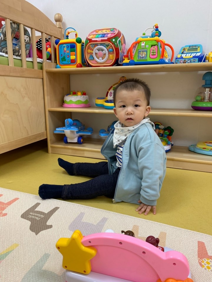 시간제 보육을 하는 공간 내부에는 다양한 장난감도 구비되어 있다.