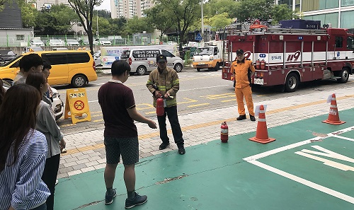 영통1동 소방훈련 현장