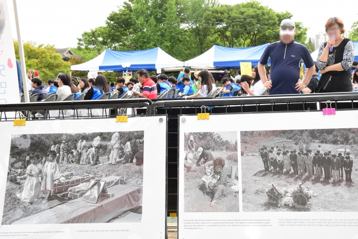 지난해 5월 18일 장안공원에서 열린 5.18민주화운동기념식 사진전시회(사진/수원시포토뱅크 김기수) 