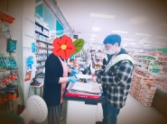 청소년 유해환경 지도단속 캠페인을 전개하며 일반음식점과 편의점 등을 직접 방문해 홍보물과 스티커를 배부했다.