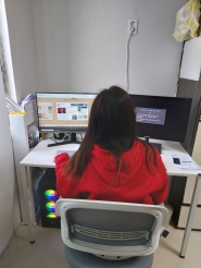 세류3동 지역사회보장협의체 관내 저소득 가정에 PC전달 