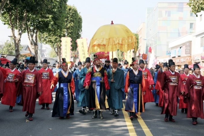 제51회 수원화성문화제 정조대왕 능행차 장면