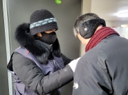 1월 6일 뜨개질 목도리 전달