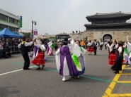 조선백성 환희마당에 출연한 포즐사 회원들