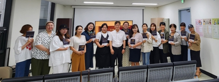 로컬상권과 독서문화가 융합의 꽃을 피우는 '권선구 독서경영대학' 열리다