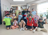 세류3동지역사회보장협의체 재능있어빌리티사업으로 손뜨개질로 목도리를 완성했고, 독거노인에게 전달될 예정이다