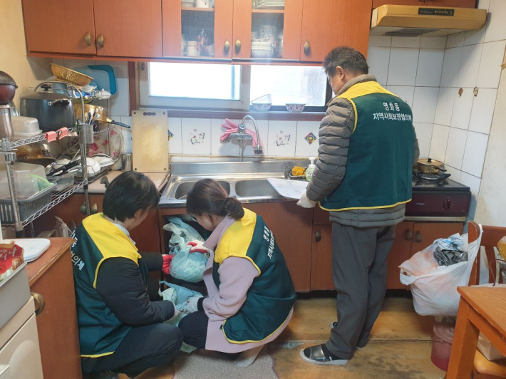 집수리 청소사진