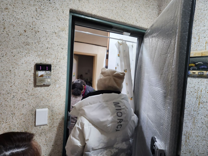 직접 전달하는 한소반