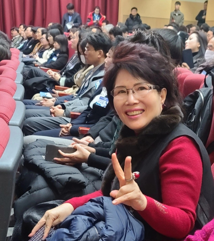 임경자 회장이 경기도경제과학진흥원 경기홀에서 열린 제20회 수원시자원봉사자의 날 기념행사에 참석했다.
