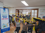 지난 5월 3일 금곡동 맞춤형복지팀이 거산(아)경로당에서 찾아가는 건강사랑방을 실시 후 기념사진을 촬영하였다.