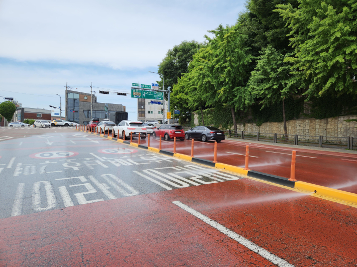 노면분사장치 가동(수원 월드컵경기장)
