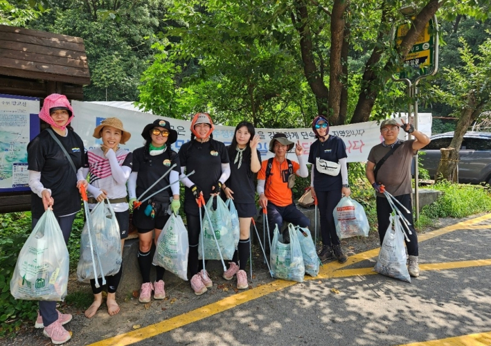 광교산 야등 패밀리, 환경정화 플로깅 활동 전개