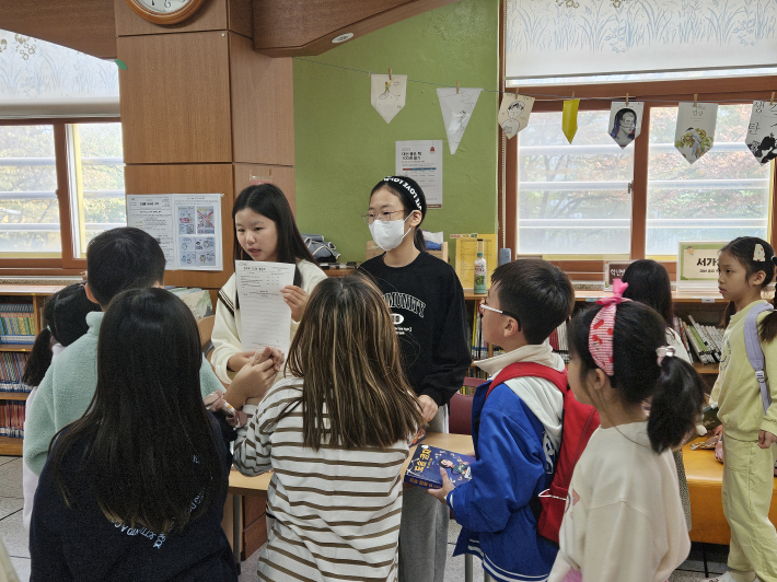 친구와 함께 책 1024쪽 읽기 챌린지