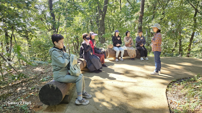 자연에서 들리는 작은 소리에 귀 기울여보세요      