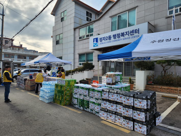 징검다리봉사단, 장안구 정자2동에 설 명절 이웃돕기 물품후원