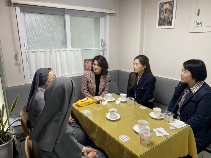 여성가족국 아동양육시설 방문