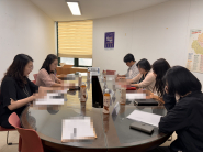 매탄4동이 위기가구 지원을 위한 제5차 통합사례회의를 개최했다.