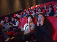 수원시 직장분과어린이집연합회에 소속된 원장님들은 문화힐링 연수를 통해 어린이집운영에 긍정적인 효과를 기대한다며 즐거운 모습을 보였다.