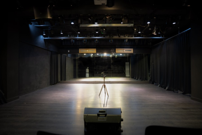 사진3) 극단 인터미션 내부    