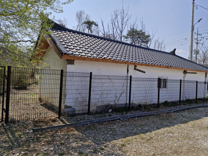 서둔 야학 유적지. 수의학과 학생들이 야학 활동을 하던 곳이다. 