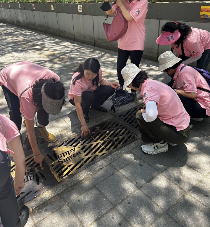 영통구 여성지원민방위대 장마철 대비 위험지역 안전예찰활동