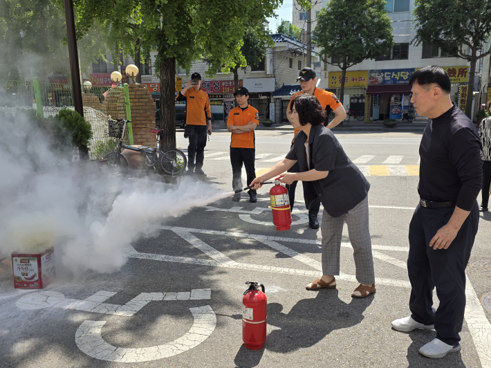 세류3동 직원 일동 실습 현장 사진