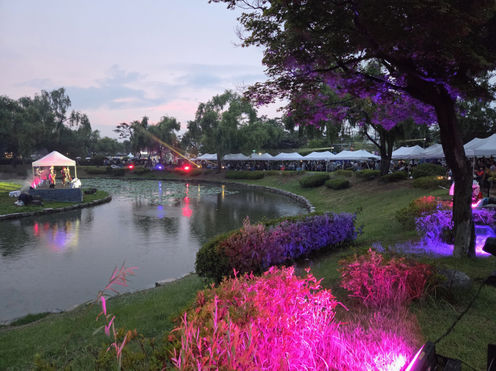 용연에서의 음악회