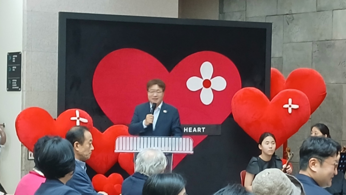 축사하는 염태영 국회의원(전 수원시장)