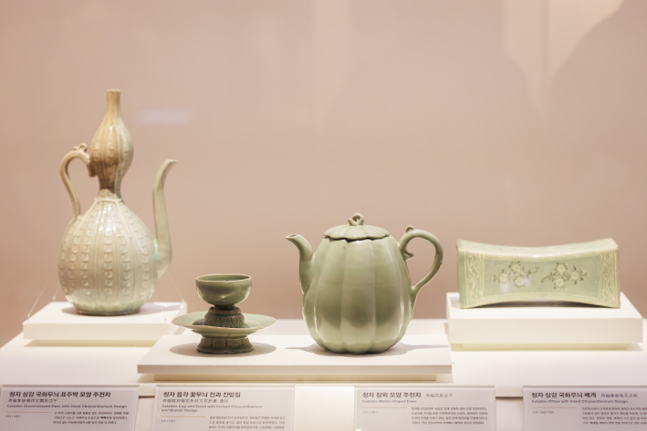 경기도박물관 2층 고려실의 청자