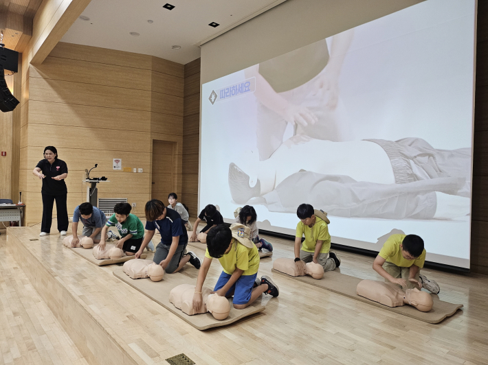 수원시, 새빛안전지킴이 교육 사진