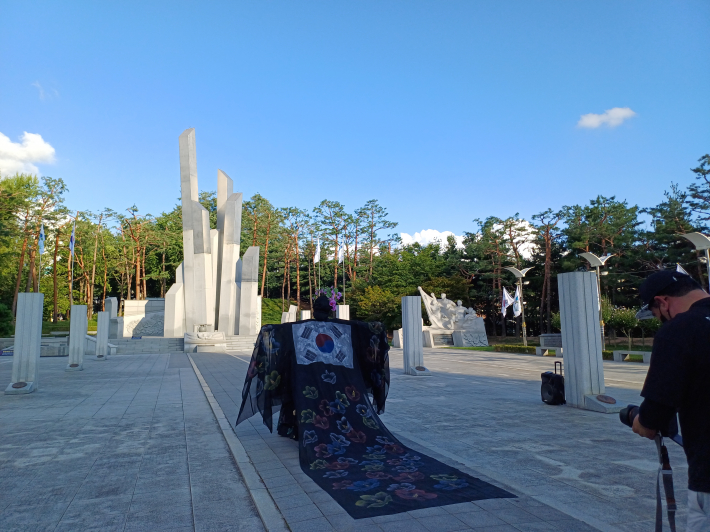 태극기 문양 한복 촬영 전경