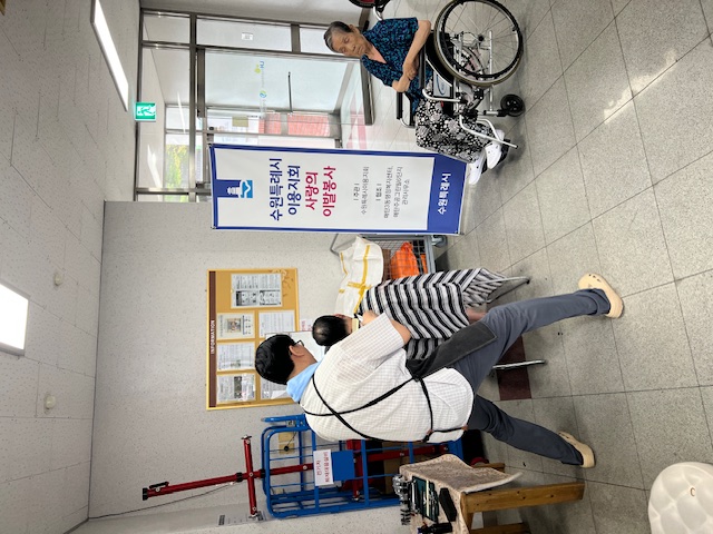 시저스맨 이미용 봉사 사진