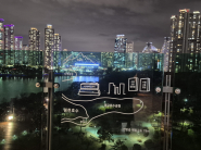 잠시 멈추고 싶은 순간에도 따뜻한 시간을 건네주는 광교호수공원의 밤.