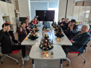 크리스마스트리만들기 단체기념사진