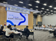 지난 8월 주민참여예산심의위원회에서 최종 심의를 하는 모습.