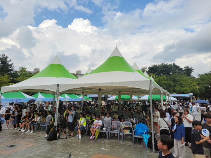 매탄3동,「청소년 음악페스티벌」  및「매여울 축제」개최