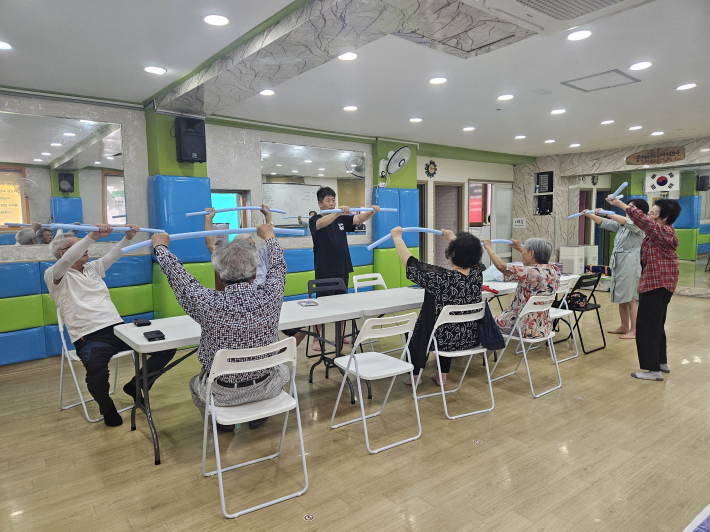 기억튼튼! 뇌건강UP! 체조교실